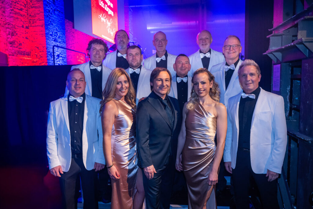 iAndreas-Nagel-und-Band-Fot